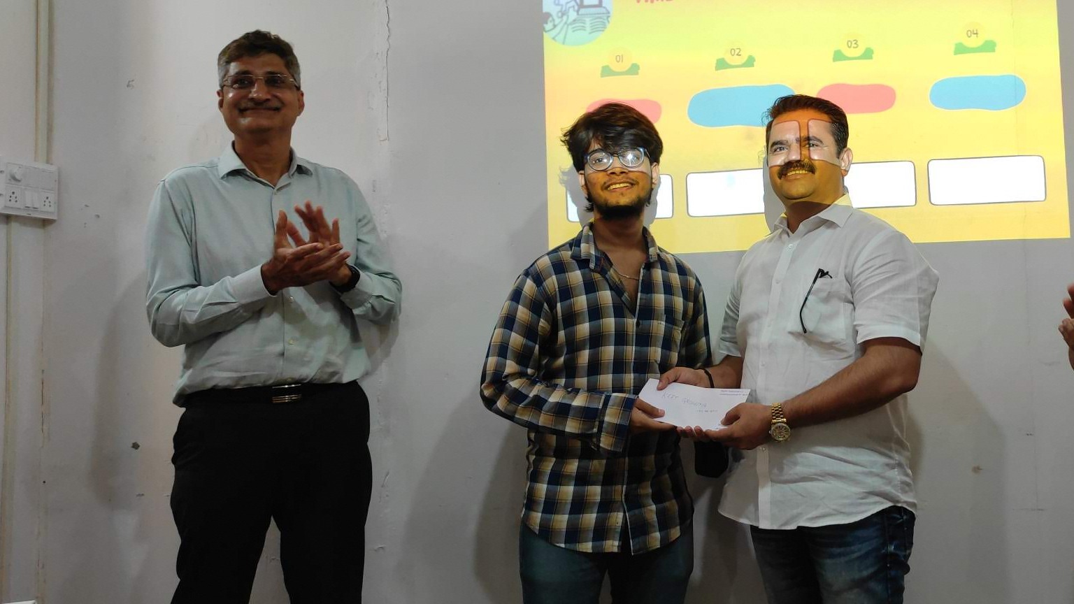 Image of Abhinva Success story of apnipathshala student