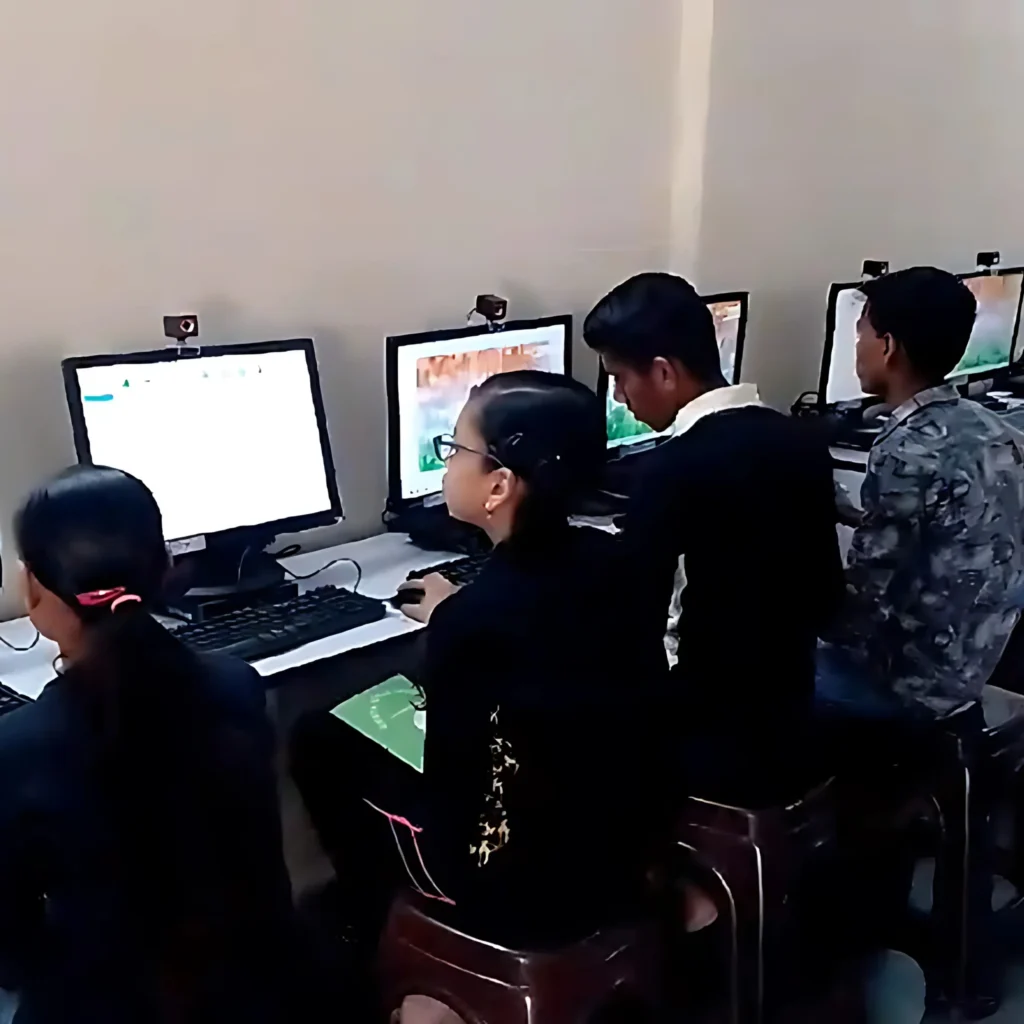 AP Students Learning using Apna PC