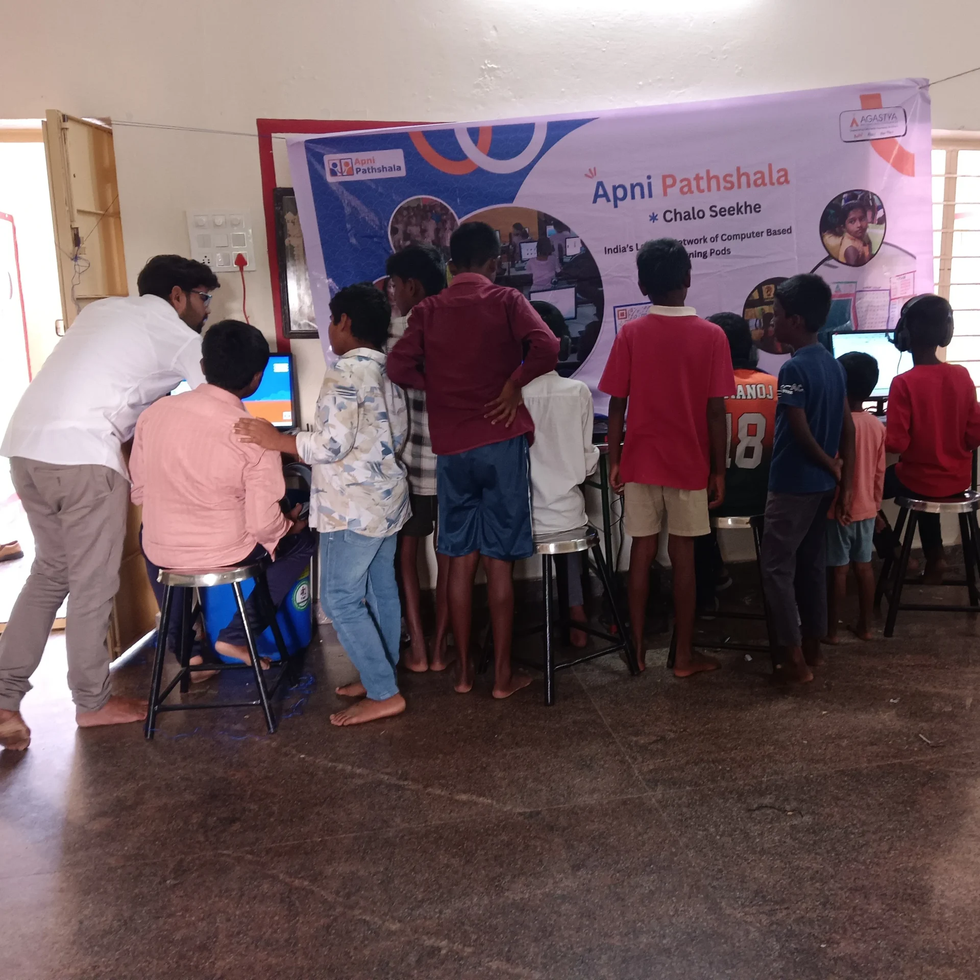 Picture of N Thulasiveni Agastya Foundation POD of ApniPathshala